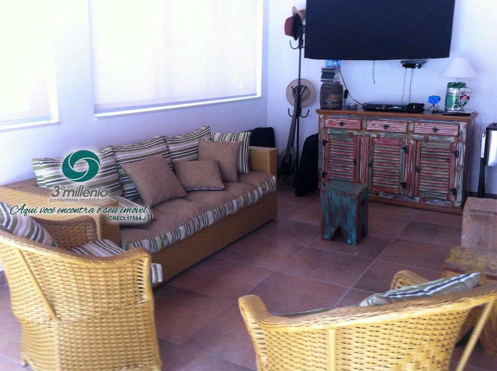 Casa em Cotia, no bairro Chácara Eliana