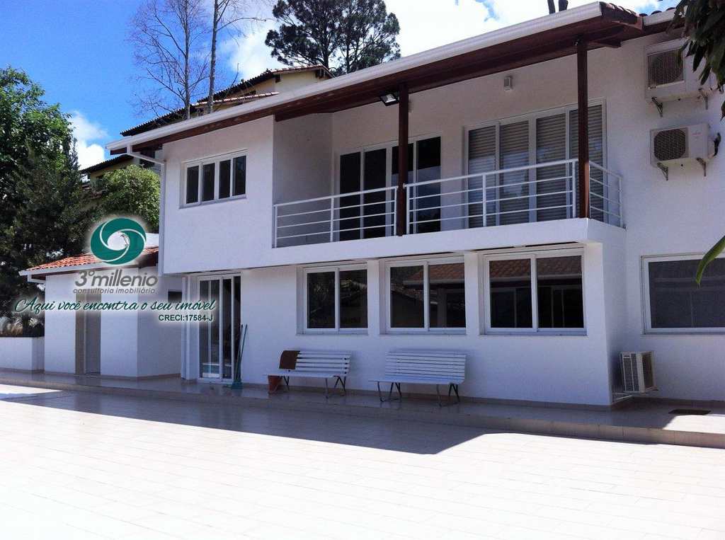Casa em Cotia, no bairro Chácara Eliana