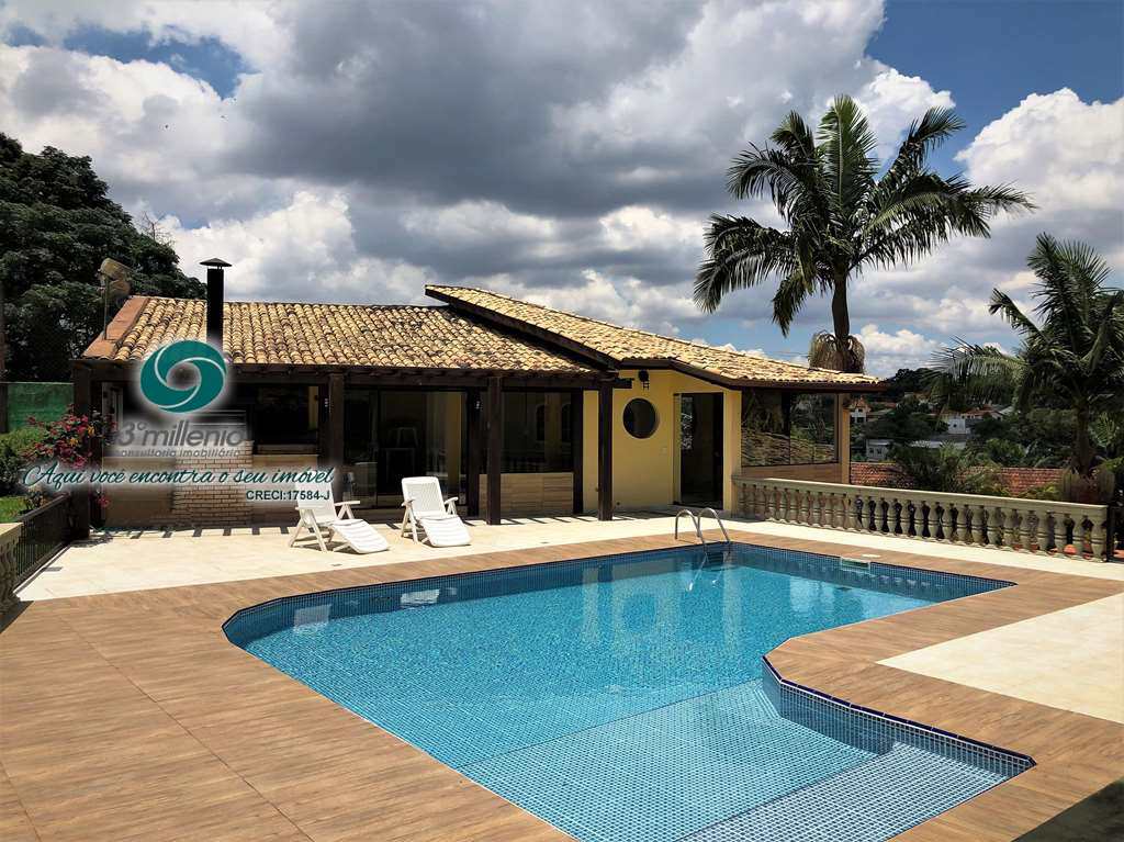 Casa em Cotia, no bairro Jardim Passárgada I