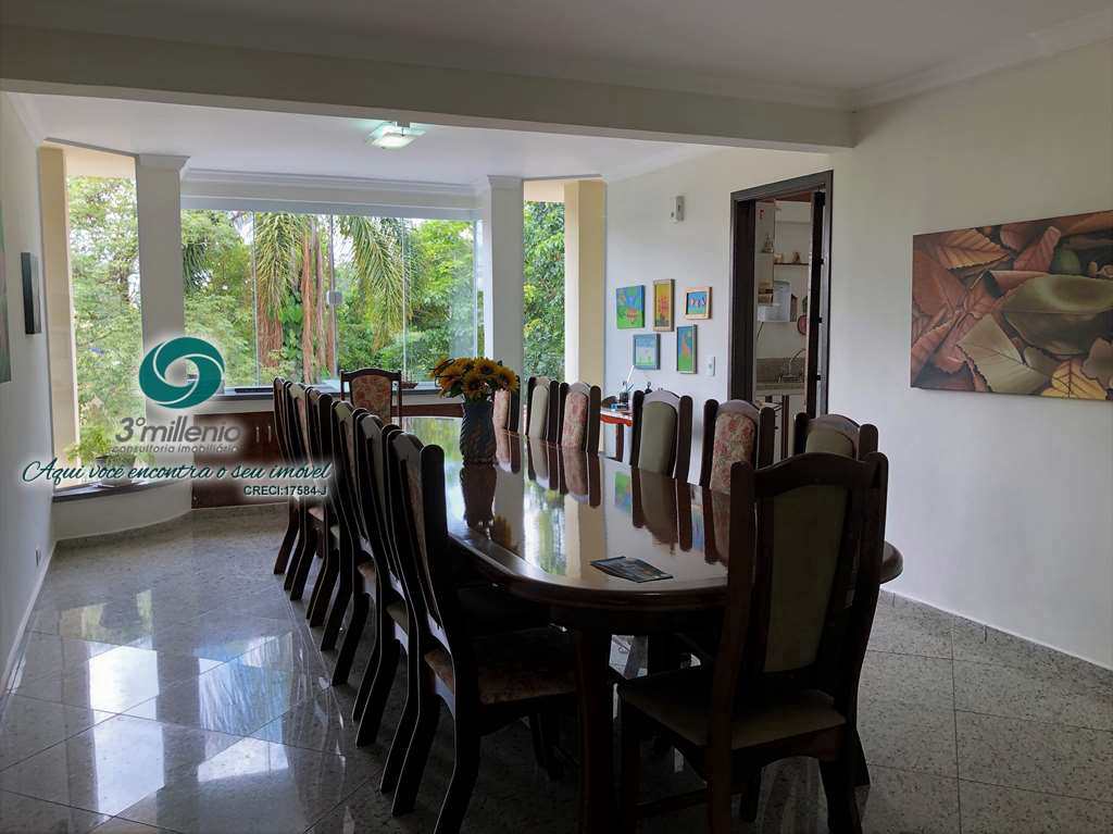 Casa em Cotia, no bairro Jardim Passárgada I
