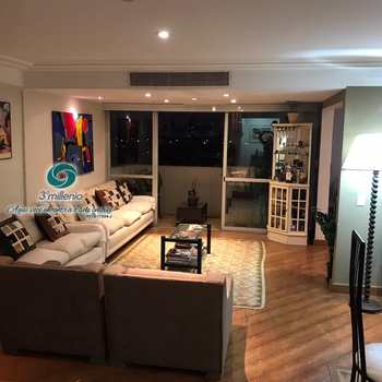 Apartamento em São Paulo, bairro Caxingui