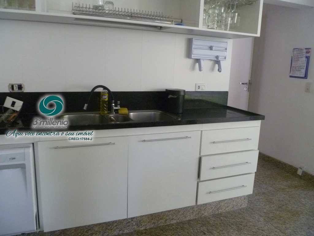 Casa em Cotia, no bairro Parque Frondoso