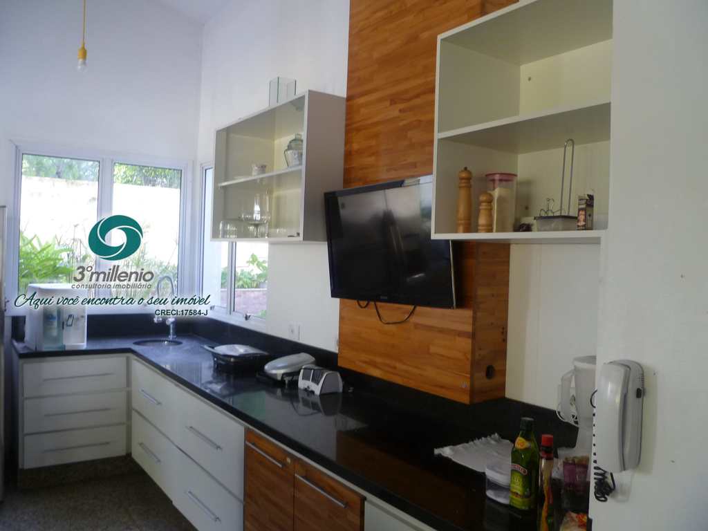Casa em Cotia, no bairro Parque Frondoso