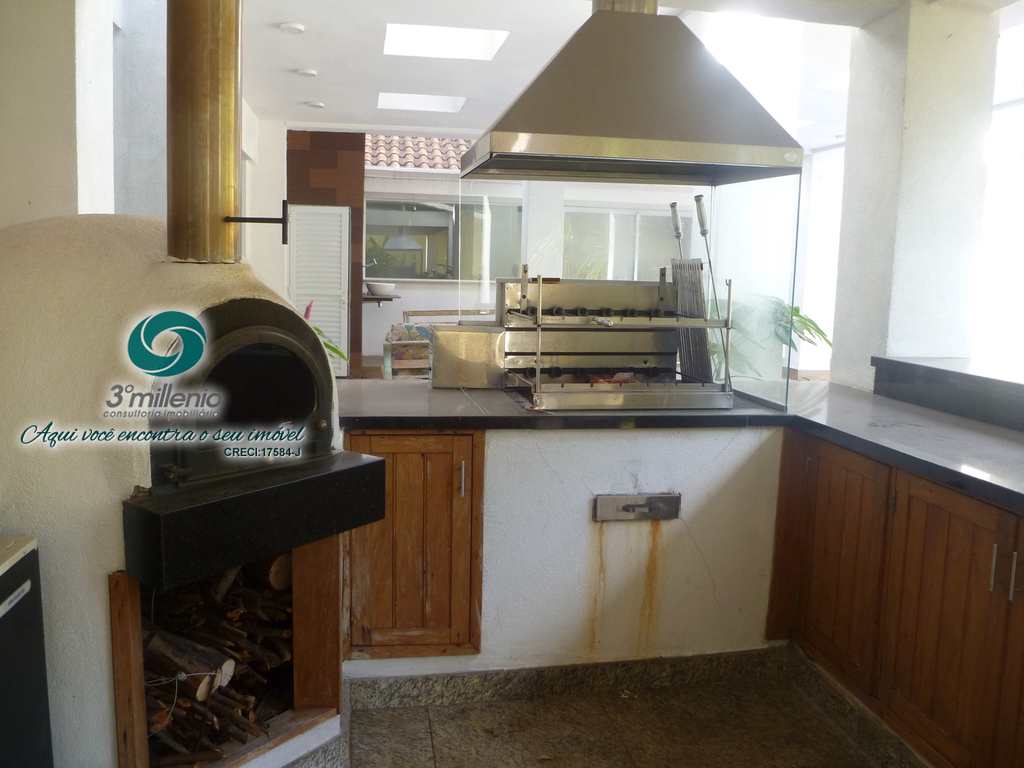 Casa em Cotia, no bairro Parque Frondoso