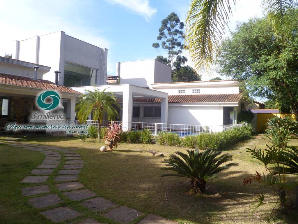 Casa em Cotia, no bairro Parque Frondoso