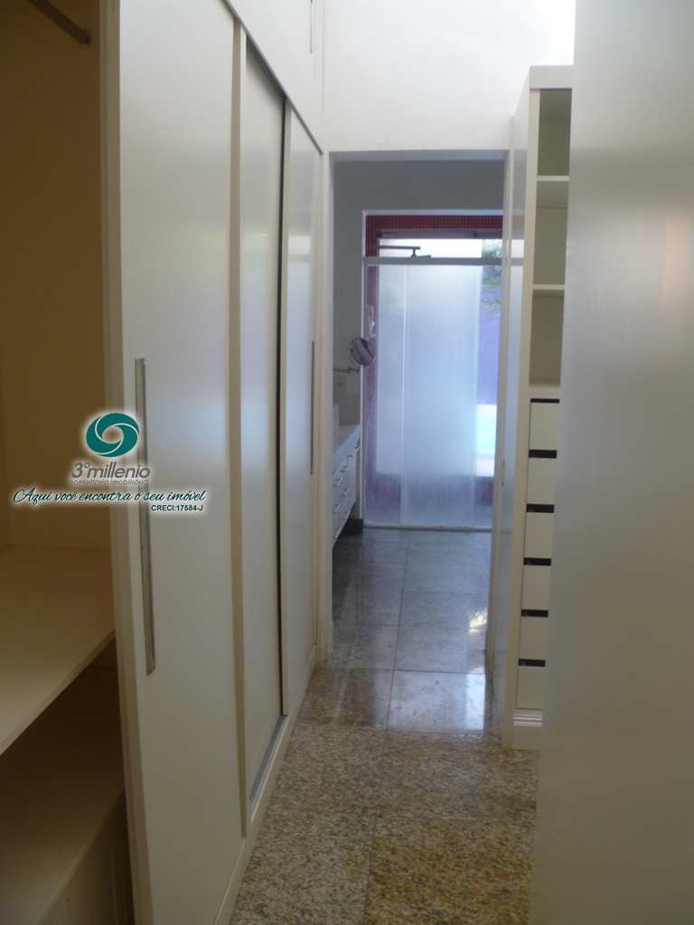 Casa em Cotia, no bairro Parque Frondoso