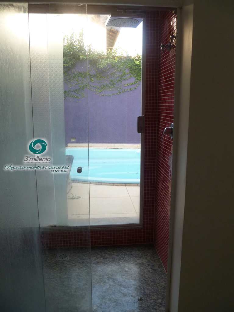 Casa em Cotia, no bairro Parque Frondoso