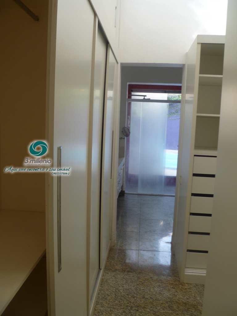 Casa em Cotia, no bairro Parque Frondoso
