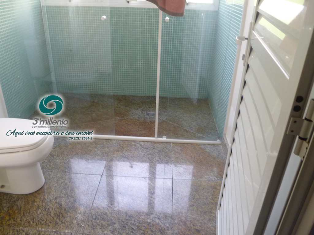 Casa em Cotia, no bairro Parque Frondoso