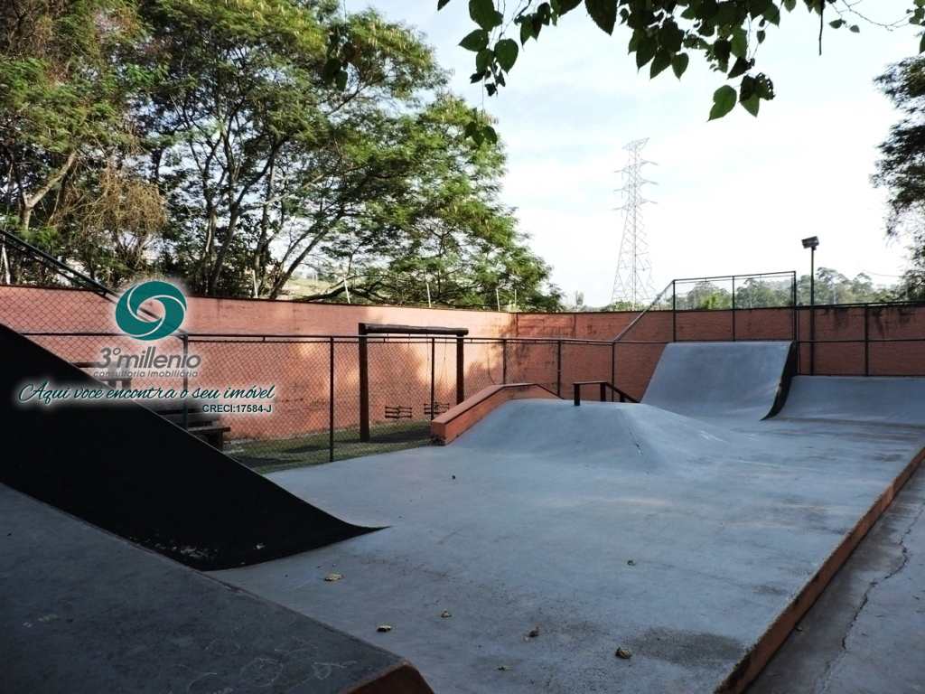 Terreno em Jandira, no bairro Altos de São Fernando