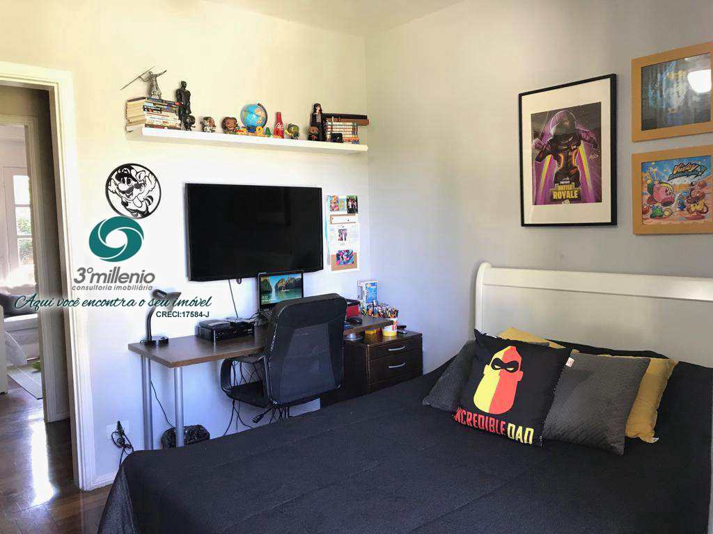 Casa em Cotia, no bairro Petit Village