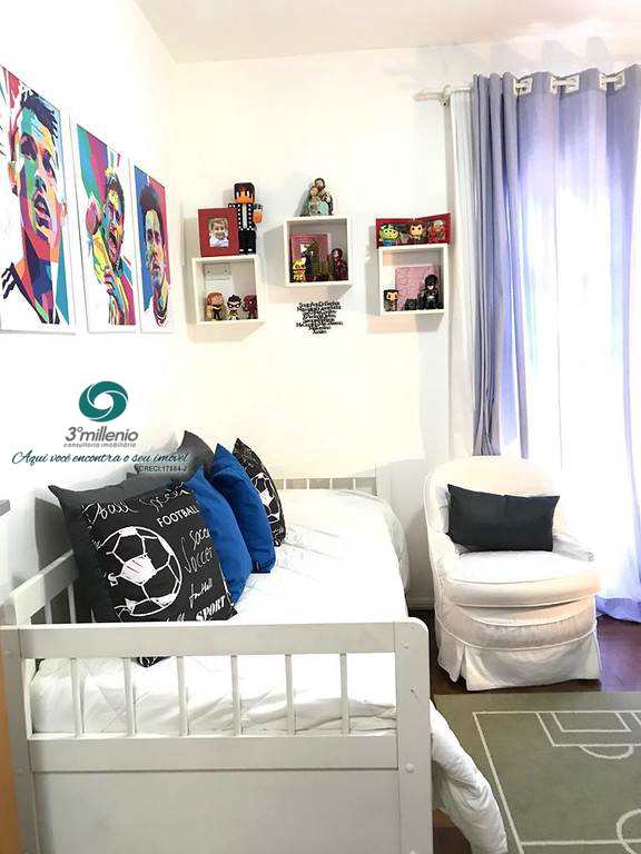 Casa em Cotia, no bairro Petit Village