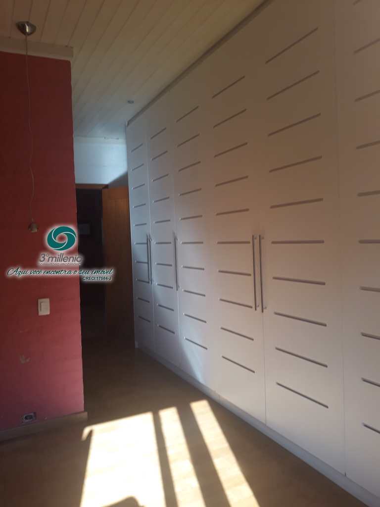 Casa em Cotia, no bairro Colinas de São Fernando