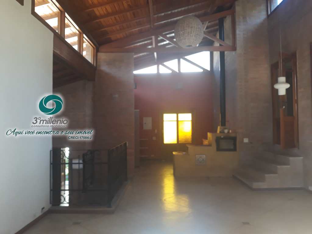 Casa em Cotia, no bairro Colinas de São Fernando