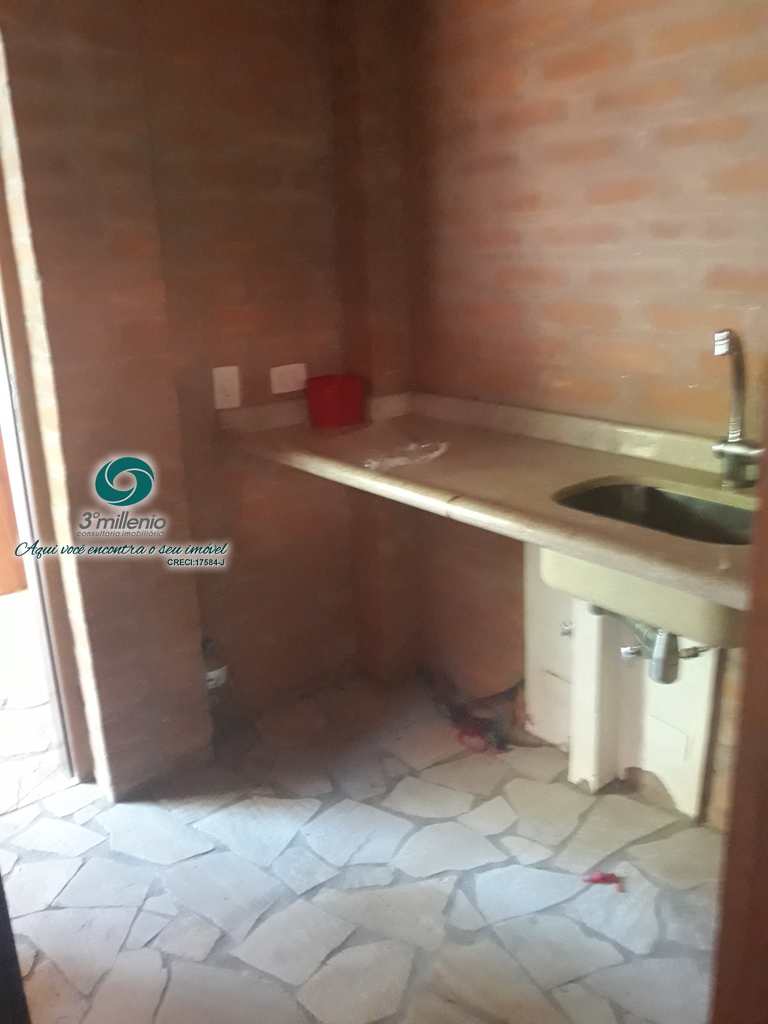 Casa em Cotia, no bairro Colinas de São Fernando