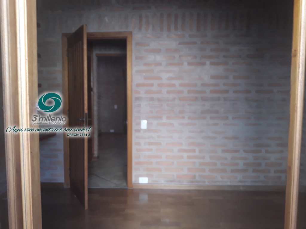 Casa em Cotia, no bairro Colinas de São Fernando