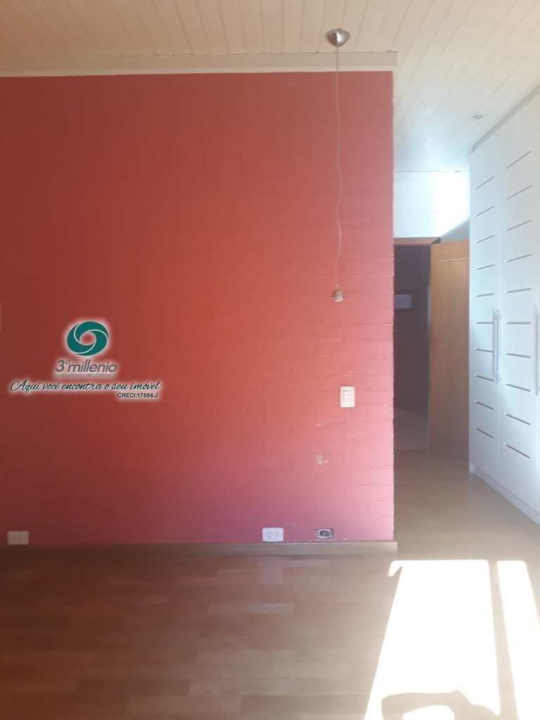 Casa em Cotia, no bairro Colinas de São Fernando