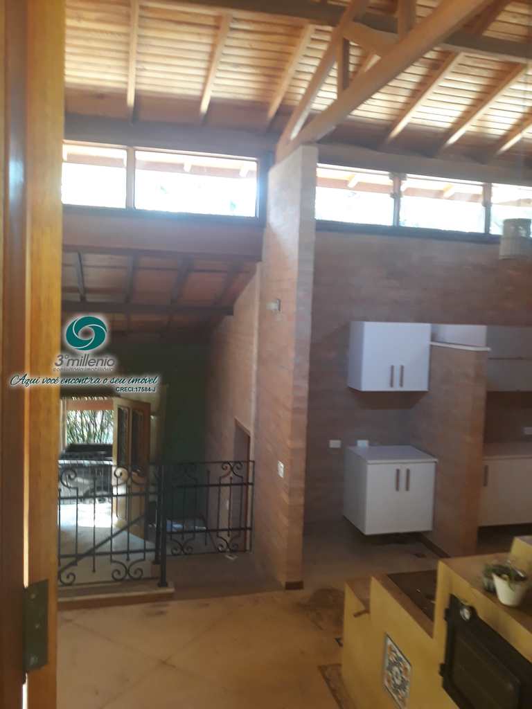 Casa em Cotia, no bairro Colinas de São Fernando