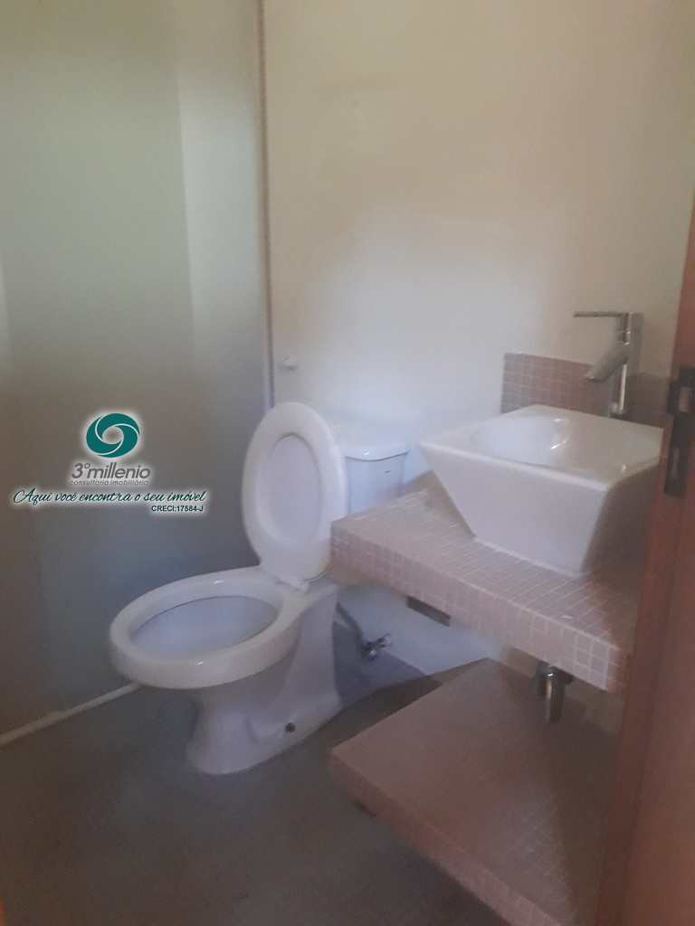 Casa em Cotia, no bairro Colinas de São Fernando