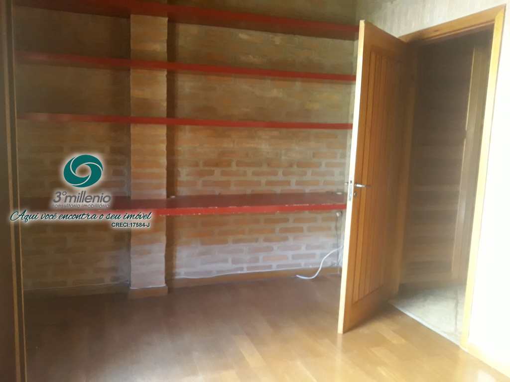 Casa em Cotia, no bairro Colinas de São Fernando