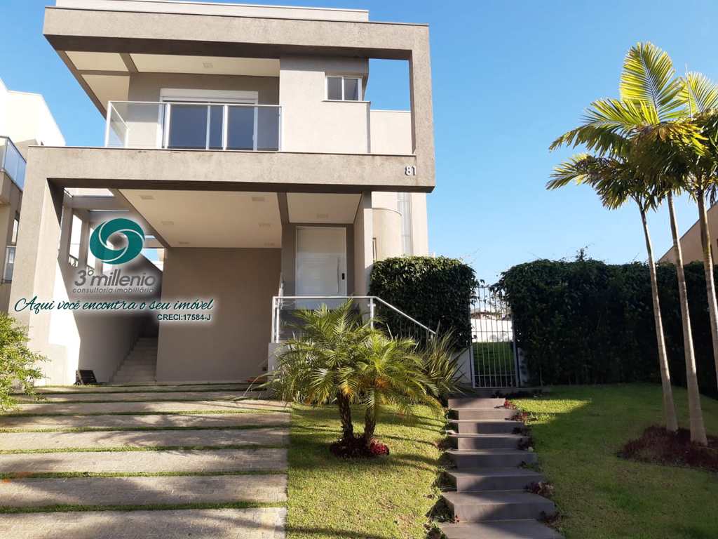 Casa em Cotia, no bairro Moinho Velho