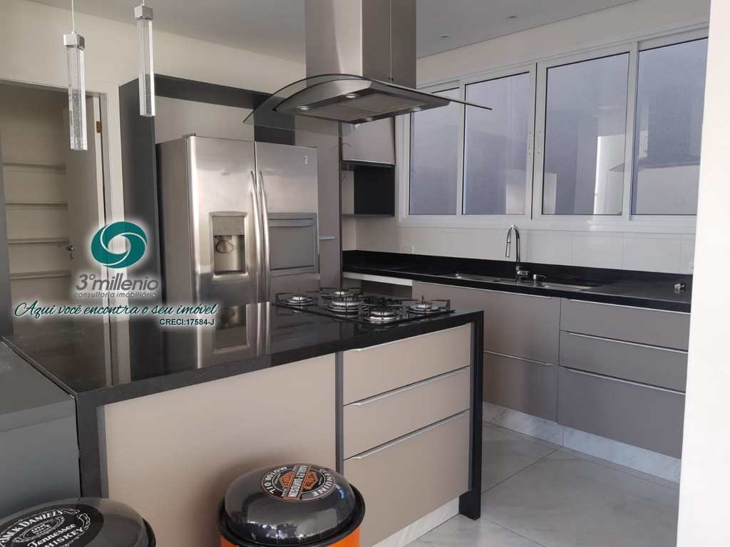 Casa em Cotia, no bairro Moinho Velho