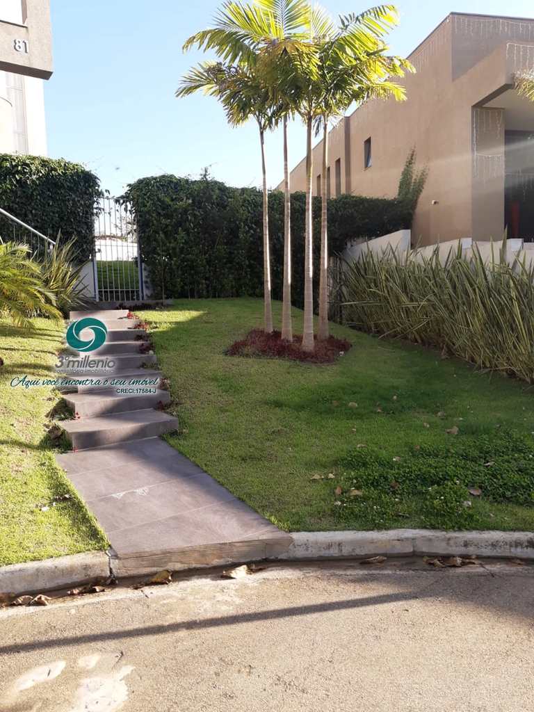 Casa em Cotia, no bairro Moinho Velho