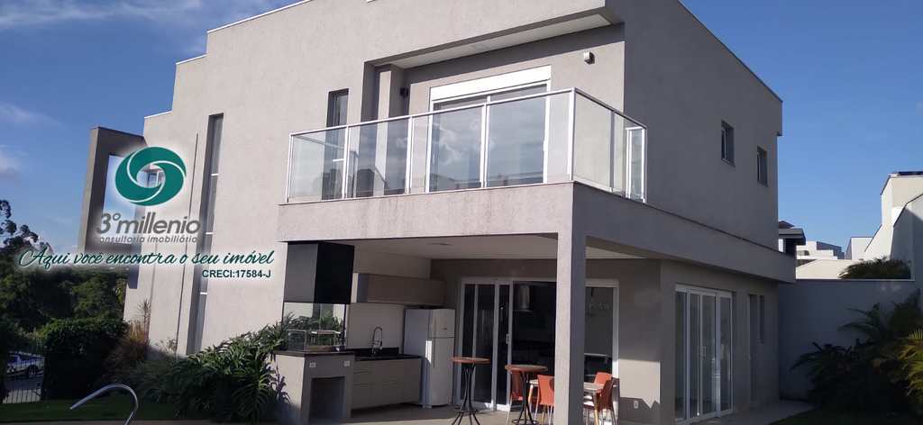 Casa em Cotia, no bairro Moinho Velho