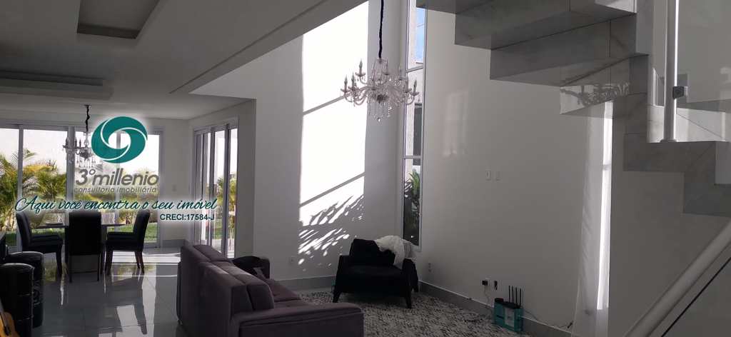 Casa em Cotia, no bairro Moinho Velho