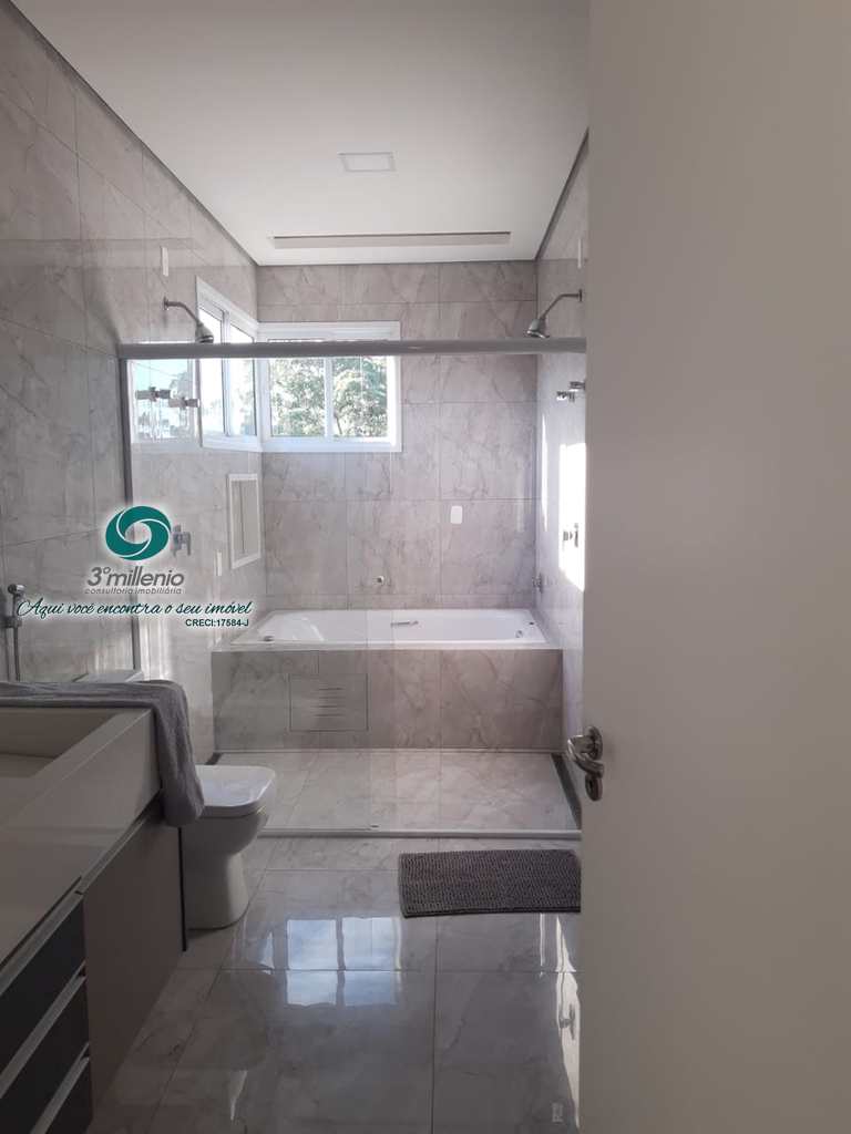 Casa em Cotia, no bairro Moinho Velho