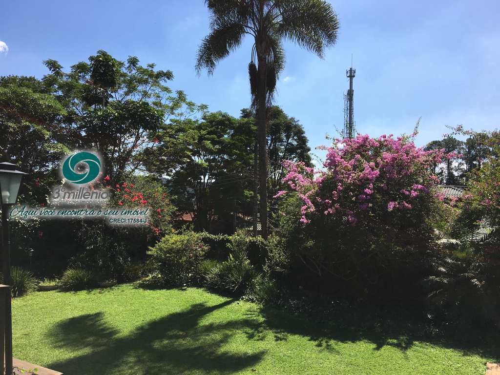 Casa em Cotia, no bairro Parque Dom Henrique