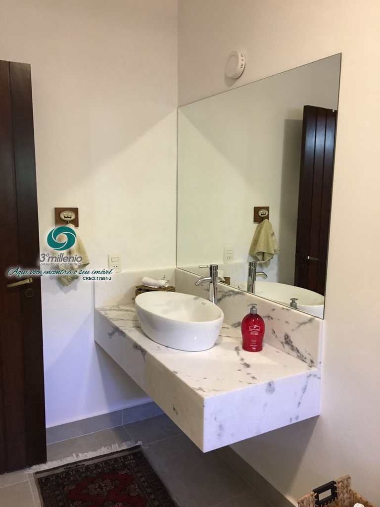 Casa em Cotia, no bairro Parque Dom Henrique