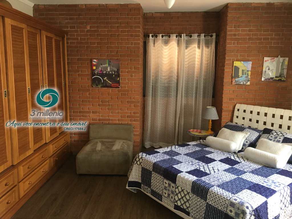 Casa em Cotia, no bairro Parque Dom Henrique