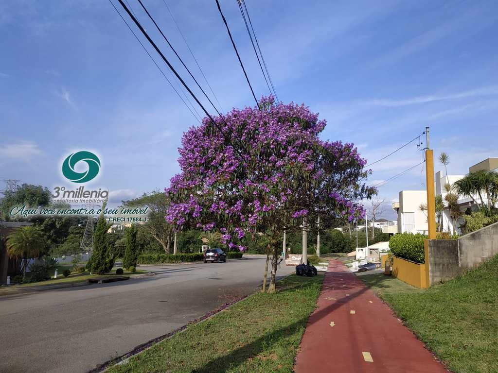Terreno em Jandira, no bairro Reserva Santa Maria