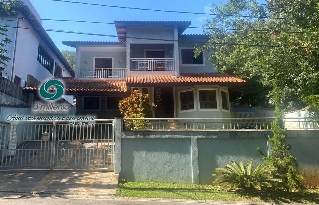 Casa em Carapicuíba, no bairro Recanto Verde