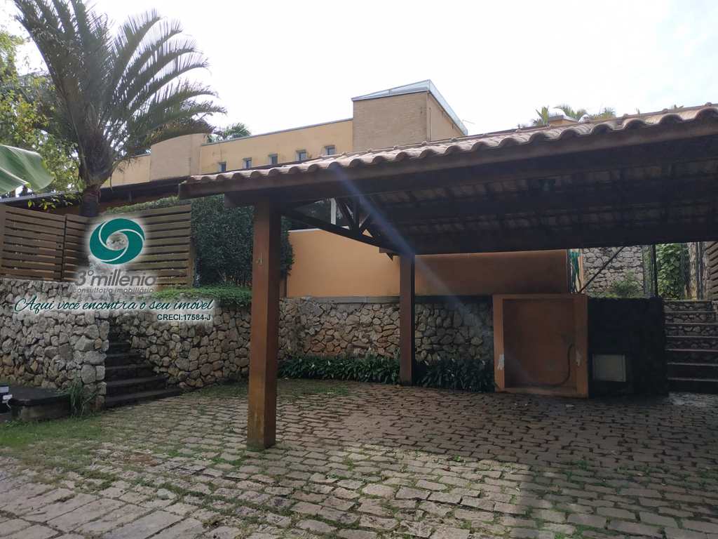 Casa em Carapicuíba, no bairro Vila da Mata