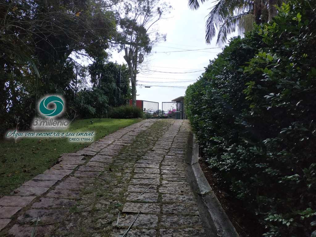 Casa em Carapicuíba, no bairro Vila da Mata