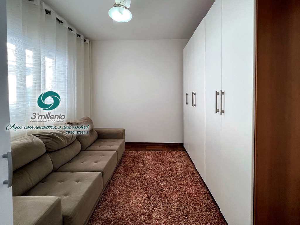 Casa em Cotia, no bairro São Paulo II