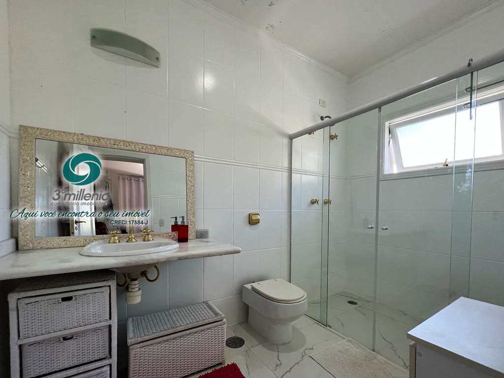 Casa em Cotia, no bairro São Paulo II