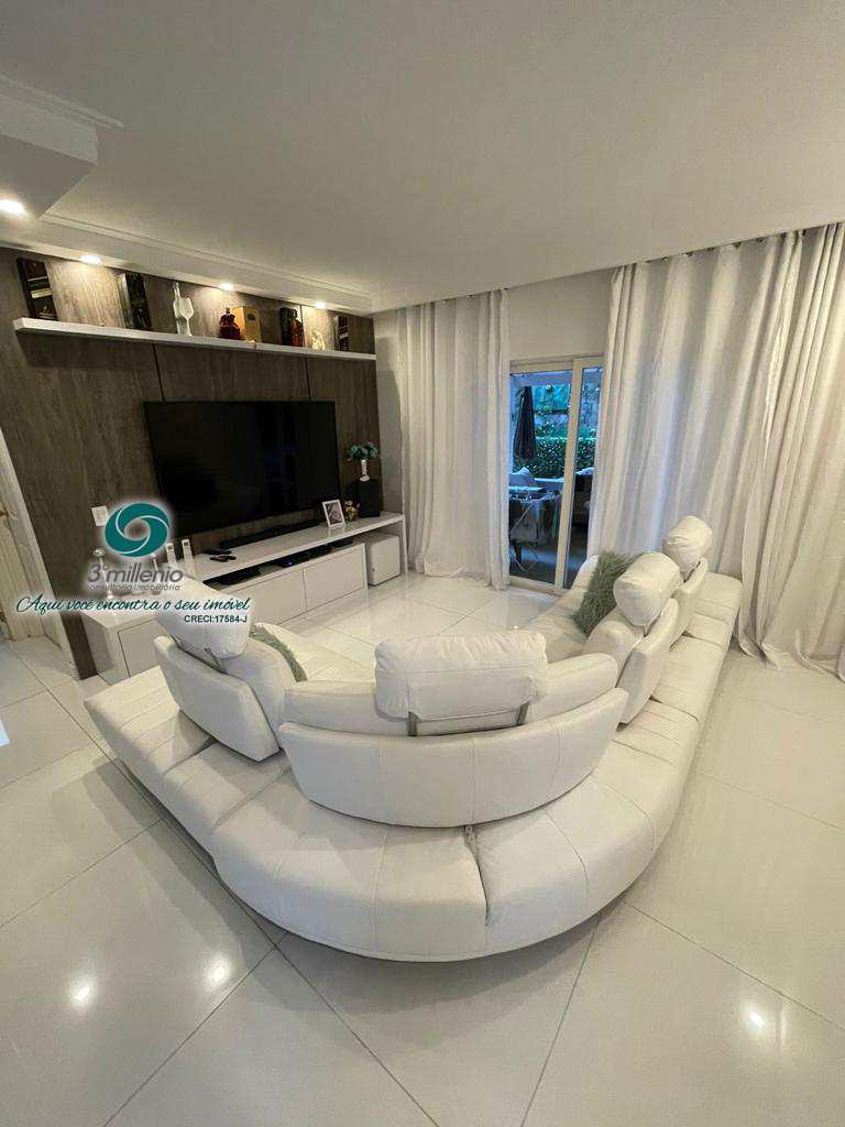 Casa em Cotia, no bairro Bosque do Vianna