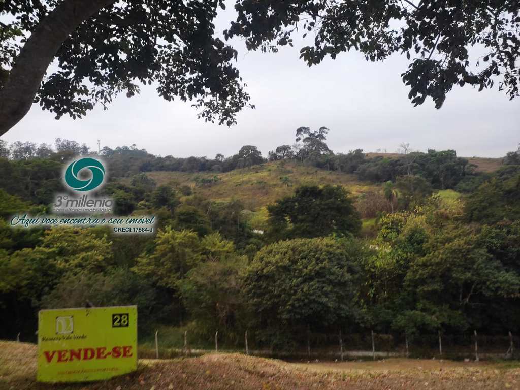 Terreno em Cotia, no bairro Jardim Caiapiá