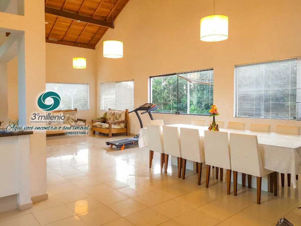 Casa em Itapevi, no bairro Transurb