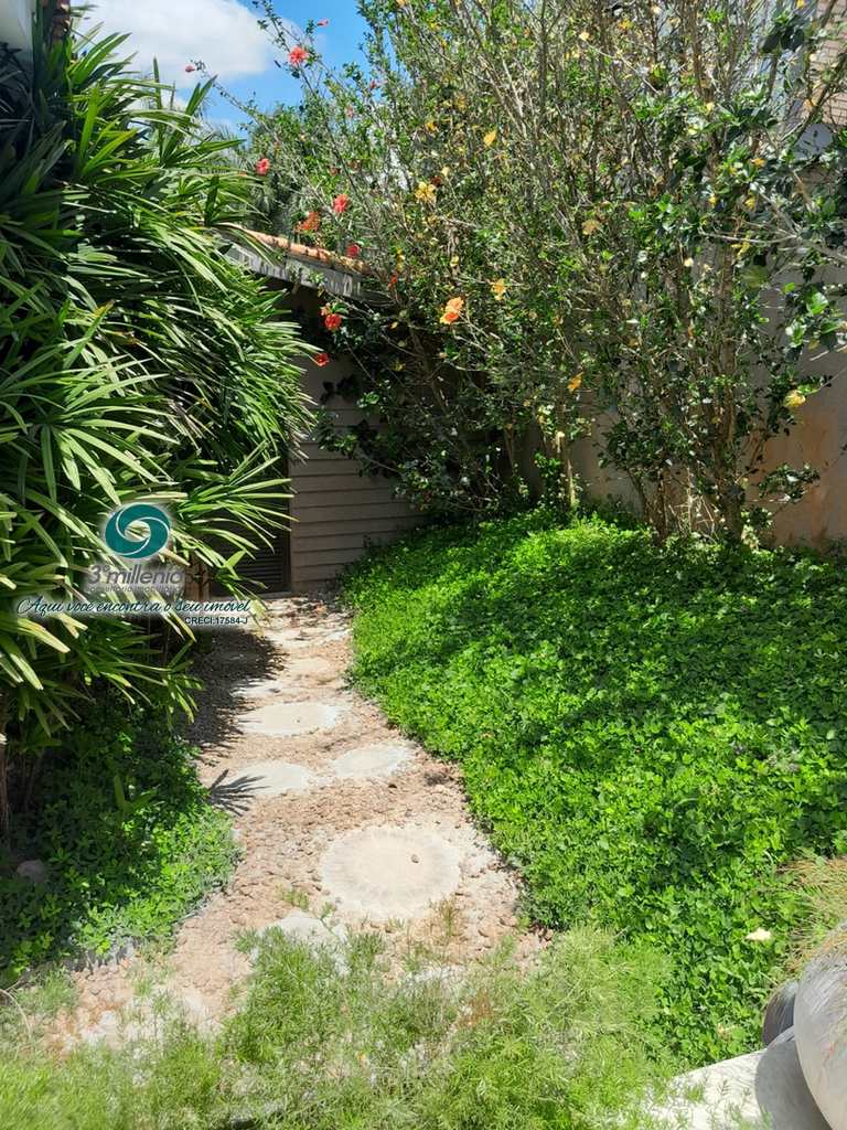 Casa em Jandira, no bairro Nova Higienópolis