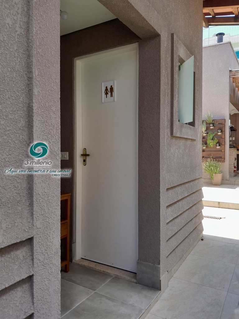 Casa em Jandira, no bairro Nova Higienópolis