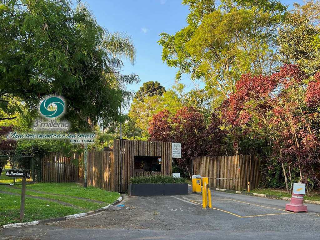 Casa em Jandira, no bairro Chácaras do Peroba