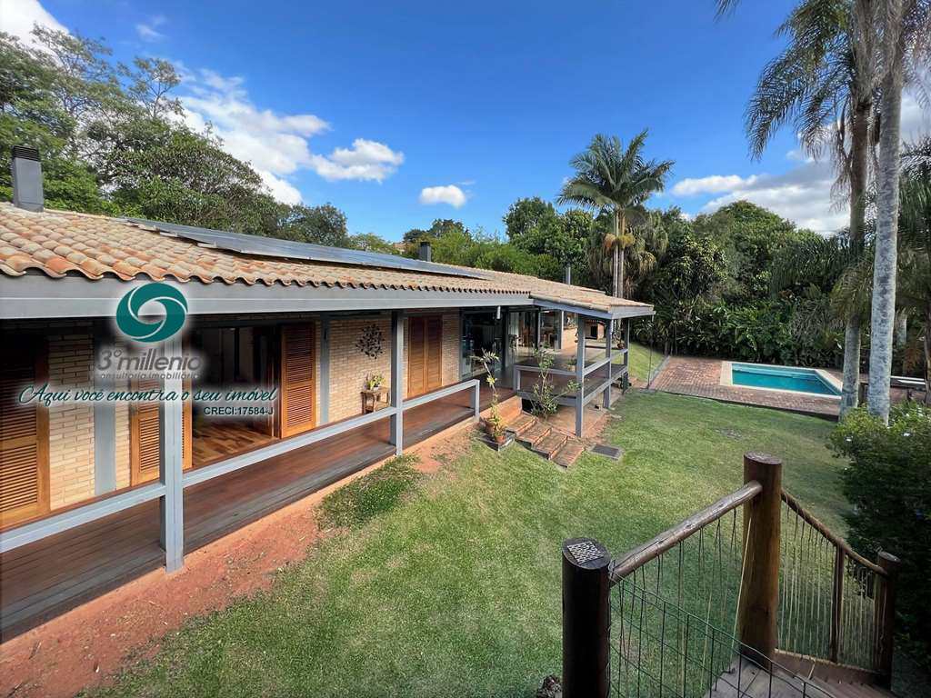 Casa em Jandira, no bairro Chácaras do Peroba