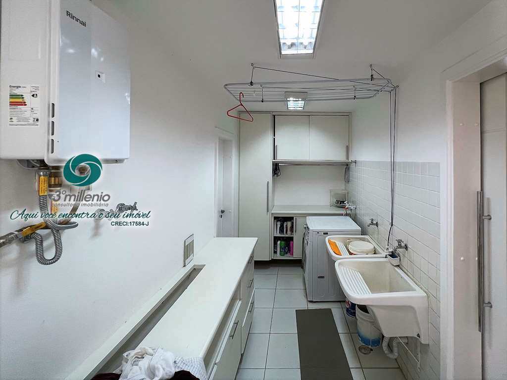 Casa em Jandira, no bairro Altos de São Fernando