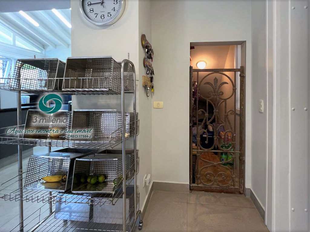 Casa em Jandira, no bairro Altos de São Fernando