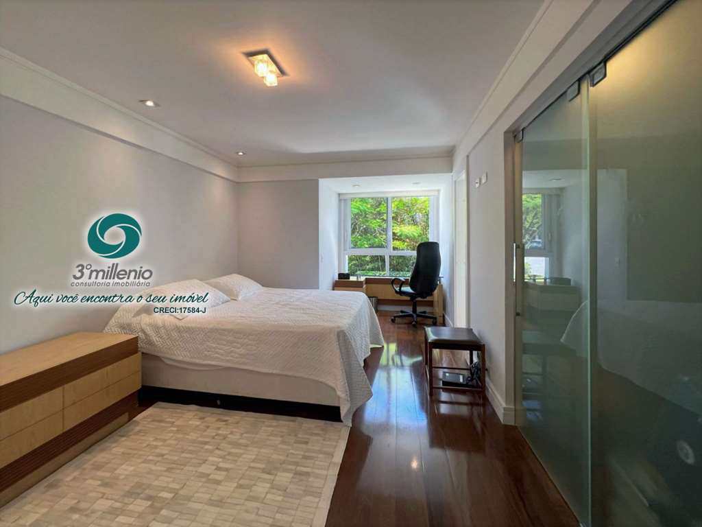Casa em Jandira, no bairro Altos de São Fernando