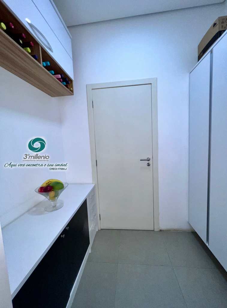 Casa em Cotia, no bairro Jardim Colibri